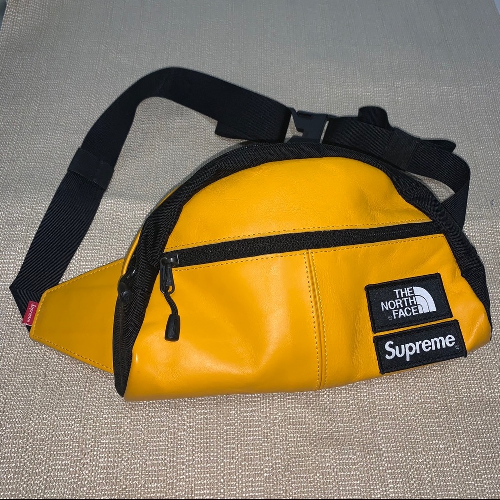 Supreme x Northface Leather Fanny Bag